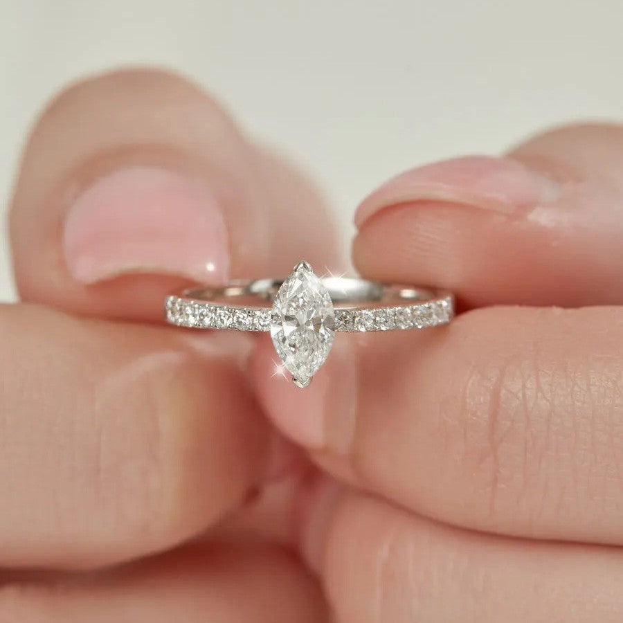 silver Horse-Eye Ring