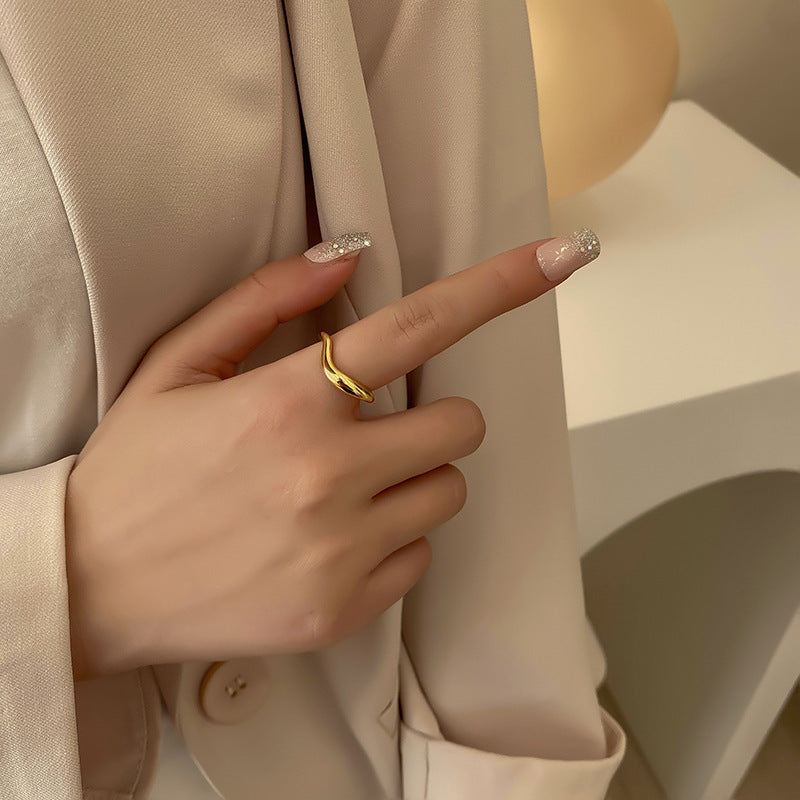 18k Simple wave line Ring