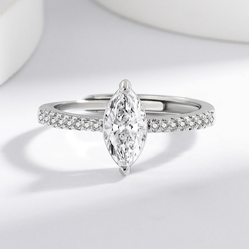silver Horse-Eye Ring
