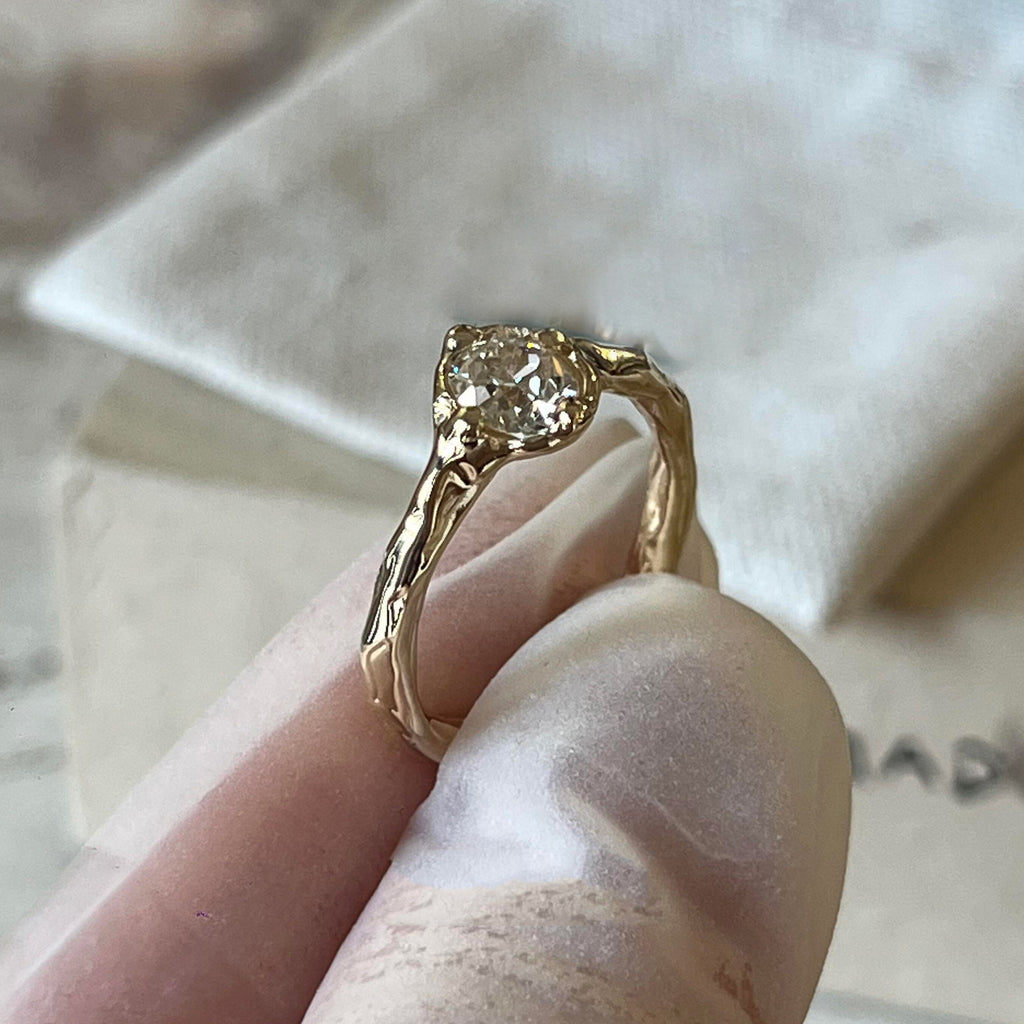 18k gold Vintage diamond ring "ophelia"