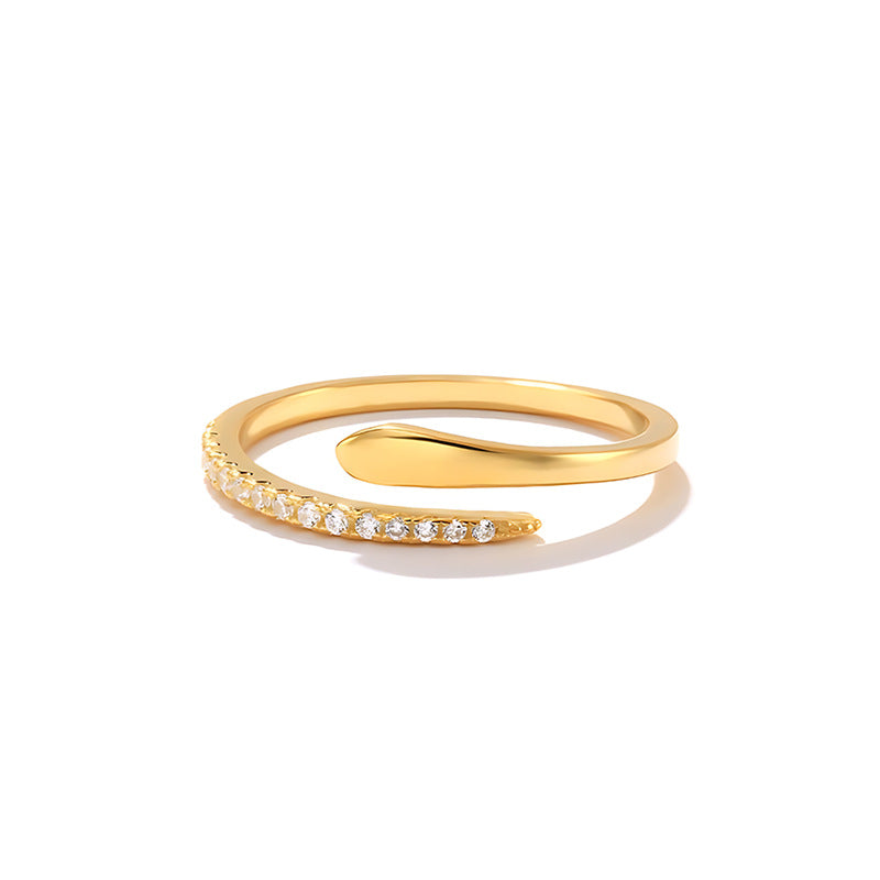 18k gold with 15 diamonds ring