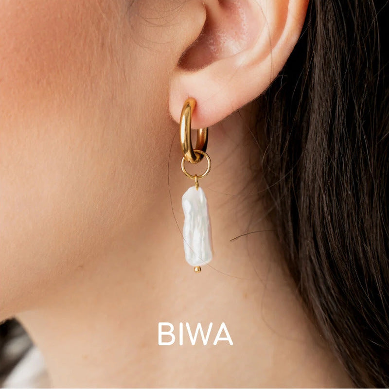 18K Gold Pearl Pendant Earrings