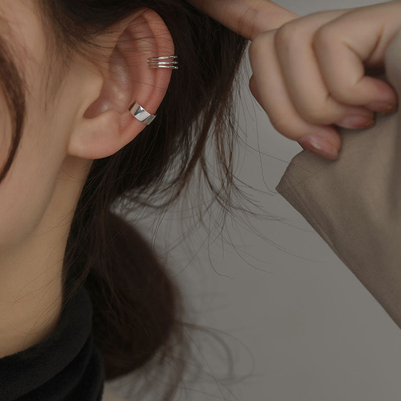 18k Geometric Hollow Metal Earrings