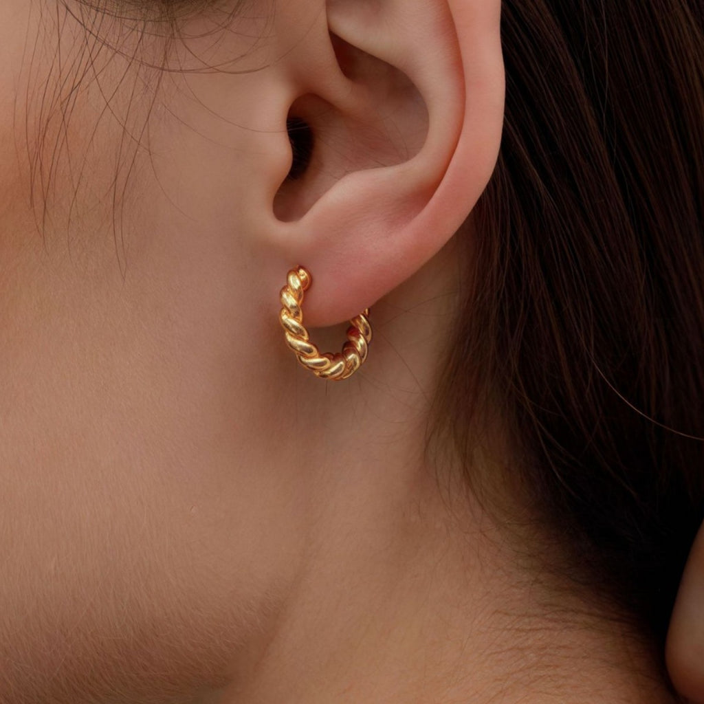 18k gold twisted-Thread Earrings
